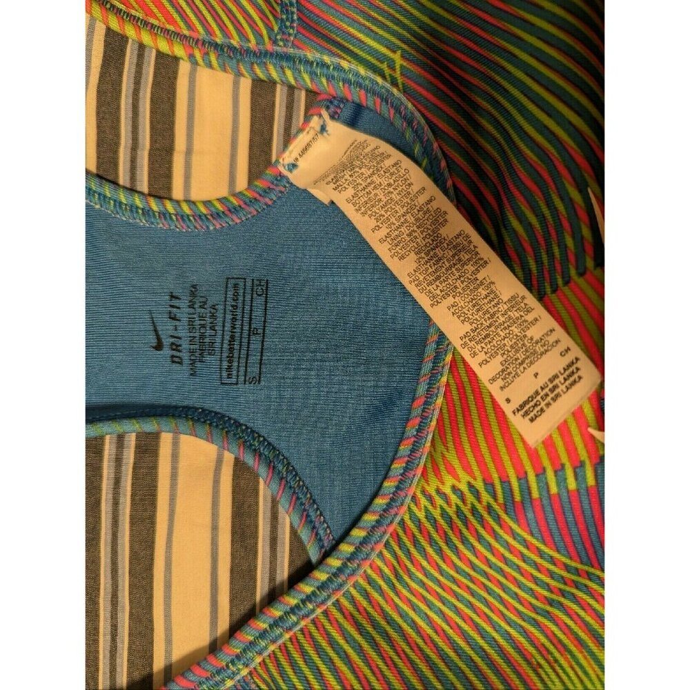 Patterned Sports Bra - Picture 4 of 4